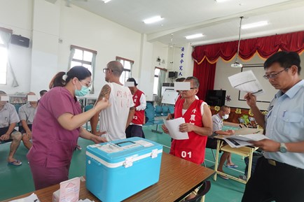 職員及收容人流感疫苗施打